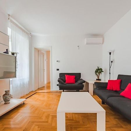 Piazza Unita Central Apartment 的里雅斯特 外观 照片
